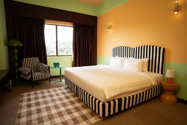 The Très Hotel image 10