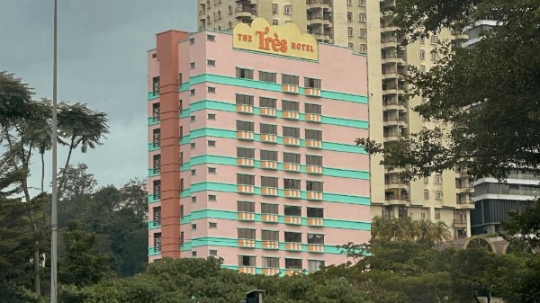 The Très Hotel image 12