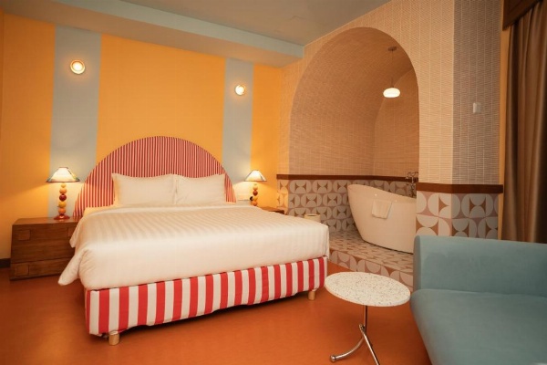 The Très Hotel image 6